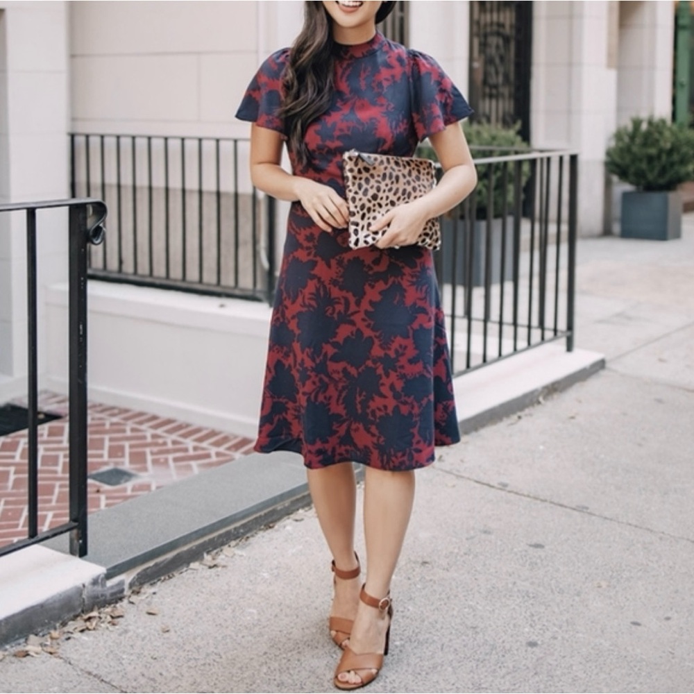 Ann Taylor burgundy and navy mock flutter sleeve dress. Size 8. NWT